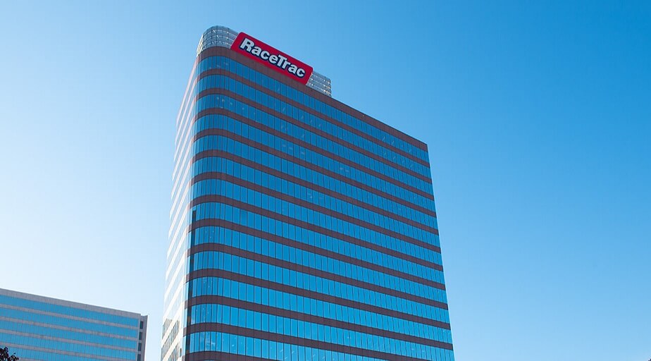 Remaining headquartered in Atlanta, Georgia, RaceTrac moves to its new Store Support Center at 200 Galleria Parkway. 